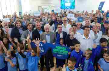  Estado lança 2ª fase do Programa Bons Olhos Paraná para atender mais 540 mil alunos
